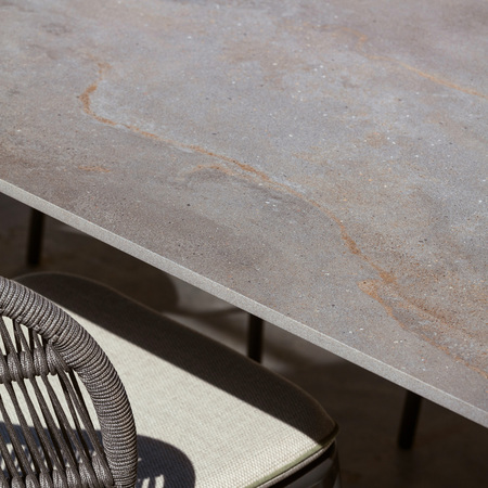 Vincent Sheppard Vincent Sheppard Kodo Dining Table Dünenweiss, Feuerstein, L: 280 cm / B: 106 cm