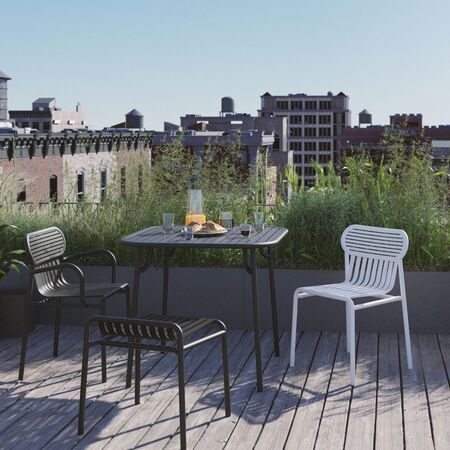 Petite Friture Quadratischer Lamellentisch Week-End von Petite Friture Black-1