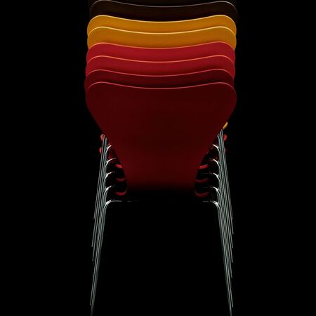 Fritz_Hansen_Stuhl_Serie_7_in_Furnier_lackiert_100_All_colors_Lifestyle_3017