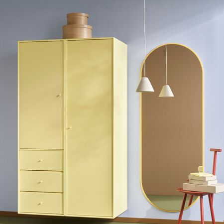 Montana_Mirror_SP1232R_1864x696_Camomile_Lifestyle