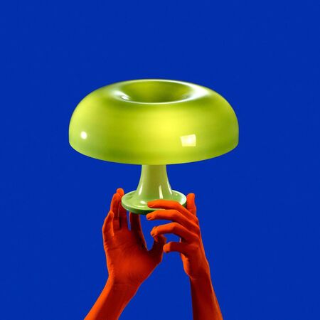 Artemide Tischleuchte Nessino von Artemide  Grün-1