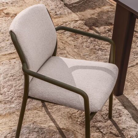 Kave Home Stapelbarer Outdoor Stuhl Linosa von Kave Home Grün