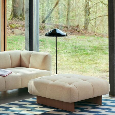 HAY Living Ottoman Quilton Lift von Hay Turf - Sand / Eiche LackiertHAY Living Ottoman Quilton Lift von Hay Turf - Sand / Eiche Lackiert
