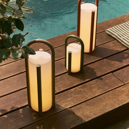 Kave Home Grosse tragbare Tischlampe Leros von Kave Home Grün