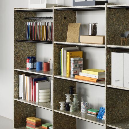 Hohes Bücherregal Pap von Normann Copenhagen