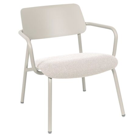 Fermob Indoor Lounge-Sessel Stoffbezug Studie von Fermob Lehmgrau - Meliertes Weiss A5D6