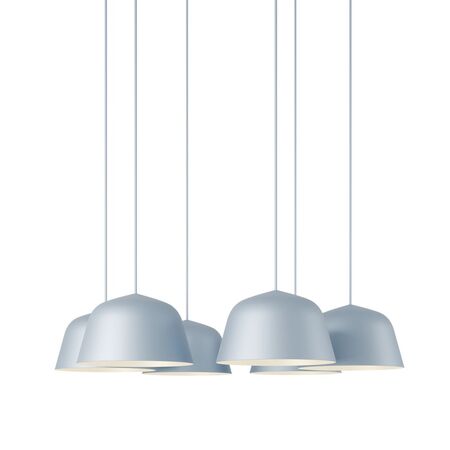 Muuto Cluster Pendelleuchten Ambit von Muuto Light Blue