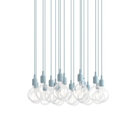 Muuto Cluster Pendelleuchten E27 von Muuto Light Blue, 18 Lampen