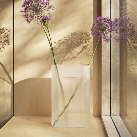 Kunstvolle Vase Ridge von Muuto