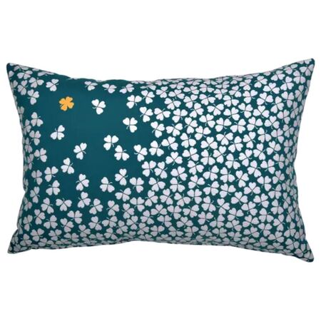 Fermob Outdoor Kissen Trèfle in verschiedenen Größen von Fermob Grünblau, L: 68 cm / B: 44 cm