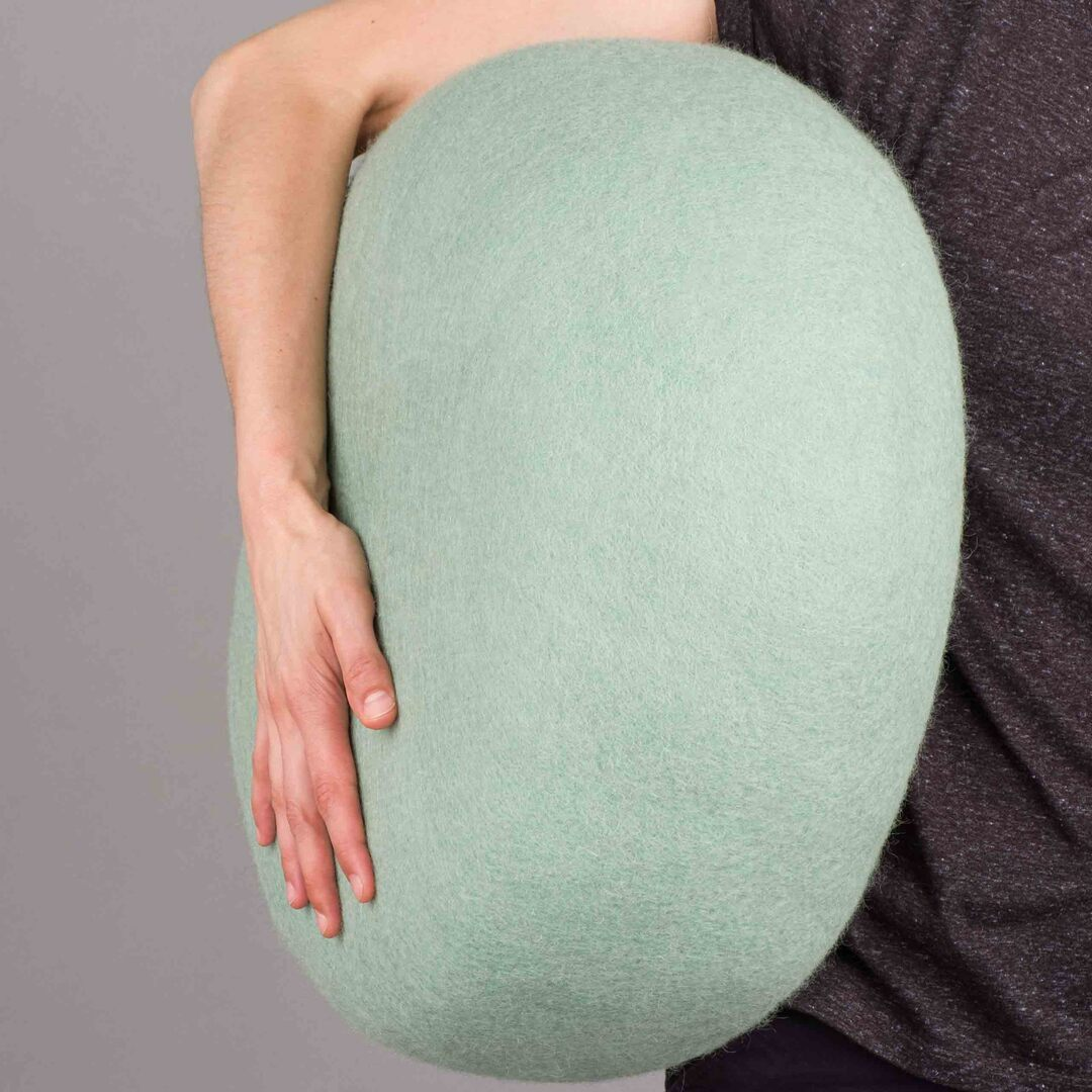 myfelt Filz Colour Pouf M Ø: 48 cm / H: 18 cm , Türkisgrau - Fine