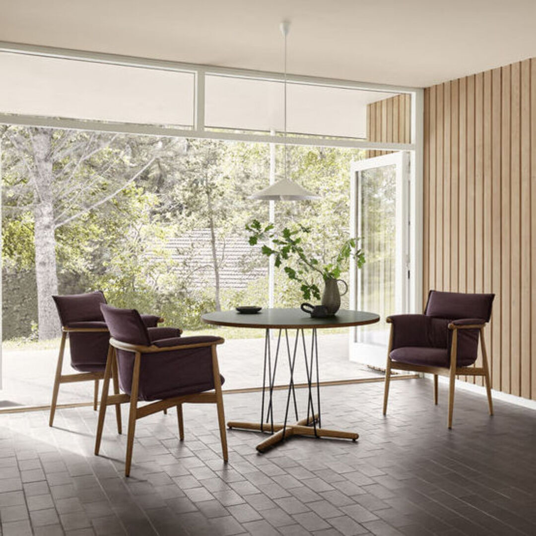 Carl Hansen & Søn E020 Embrace Table Laminate white, Oak oiled, Ø: 110 cm , Stainless steel -3