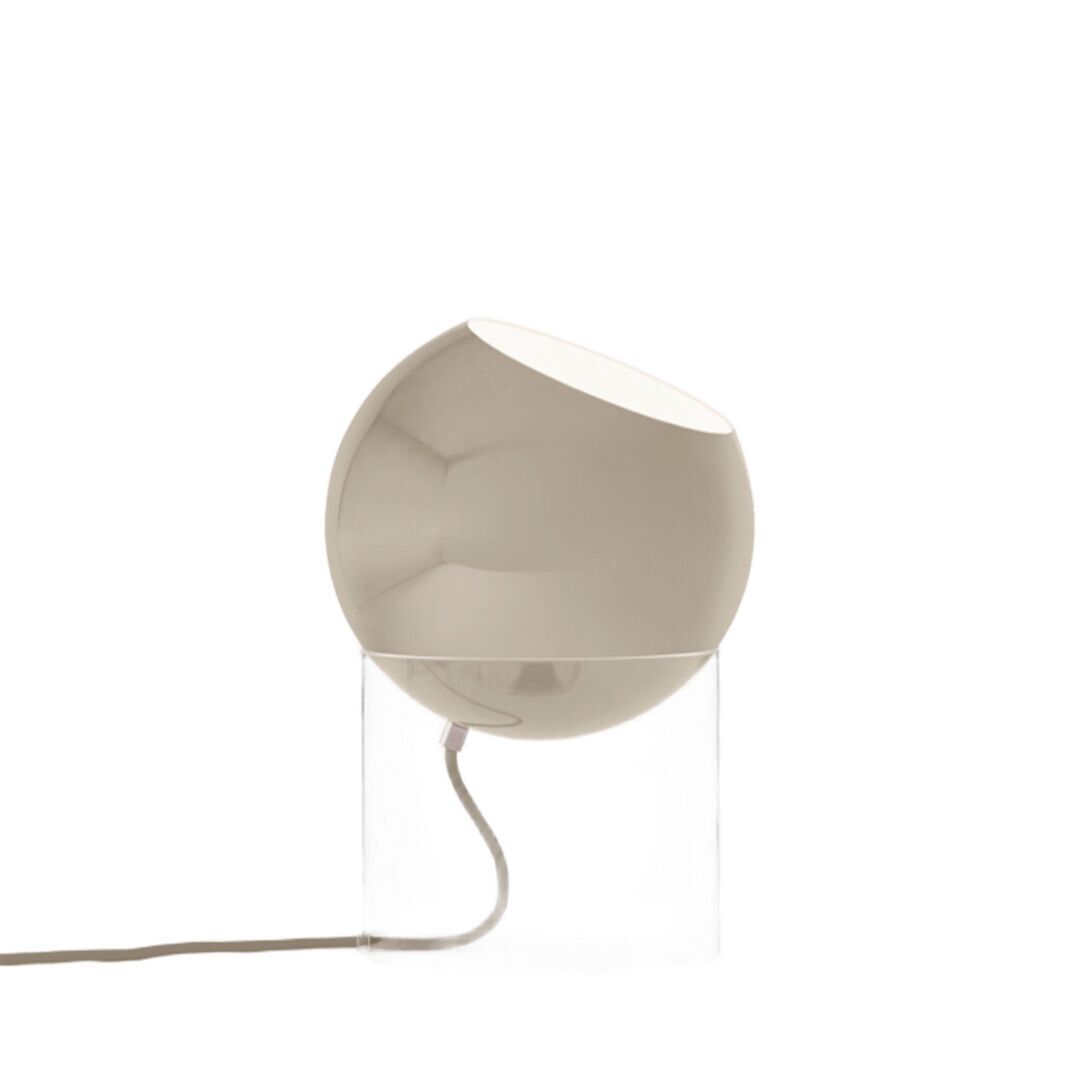 &Tradition Tischleuchte Topan VP13 von &Tradition Grau Beige