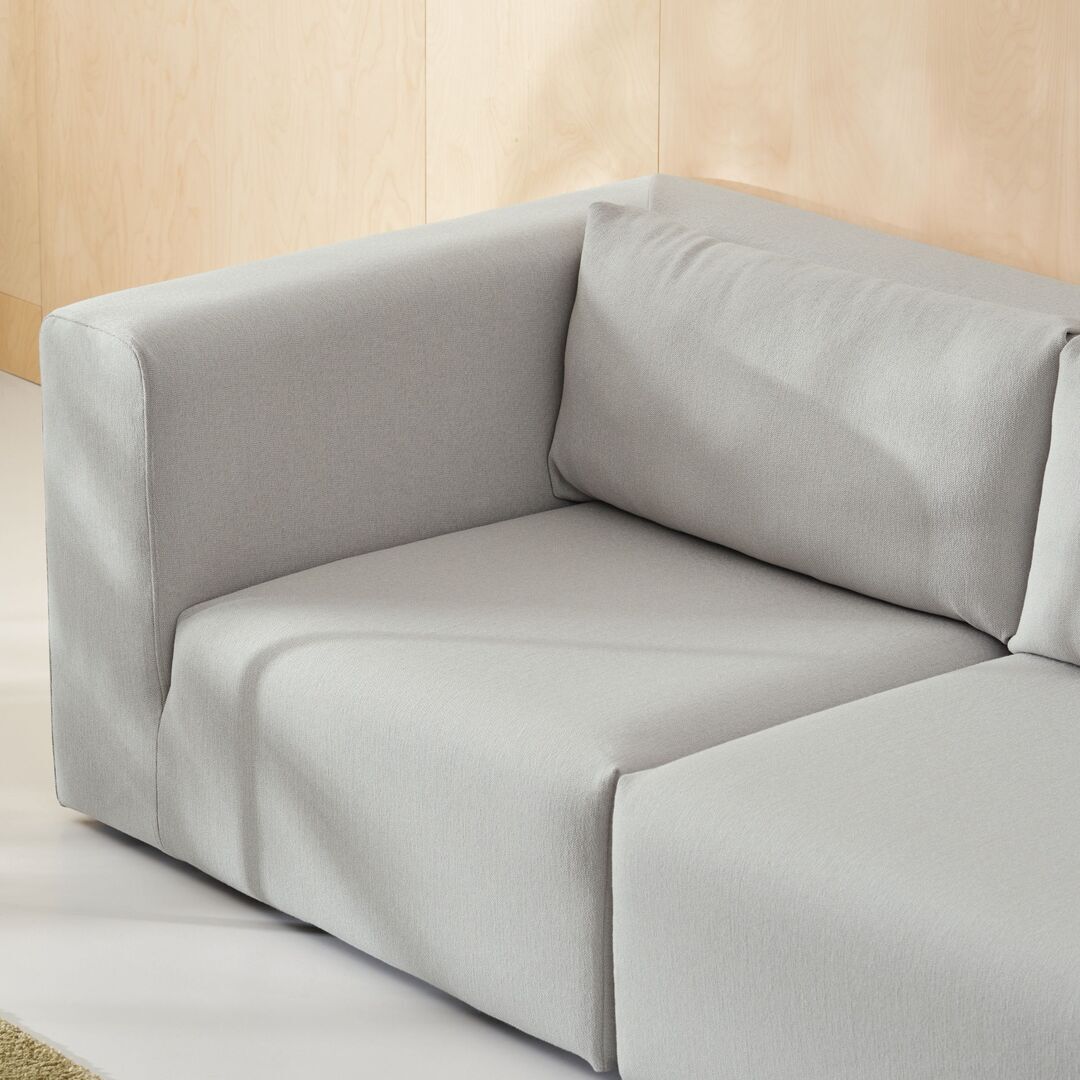 2-Sitzer Sofa Bridge 210 x 105 cm von Tiptoe, Ice Grey