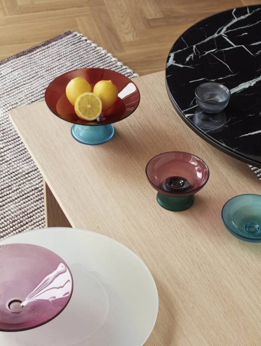 Huebsch Teppich gewebt bordeaux/weiss