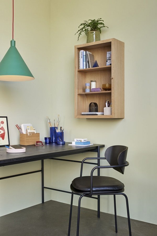Huebsch Panorama Display Shelf Natural 