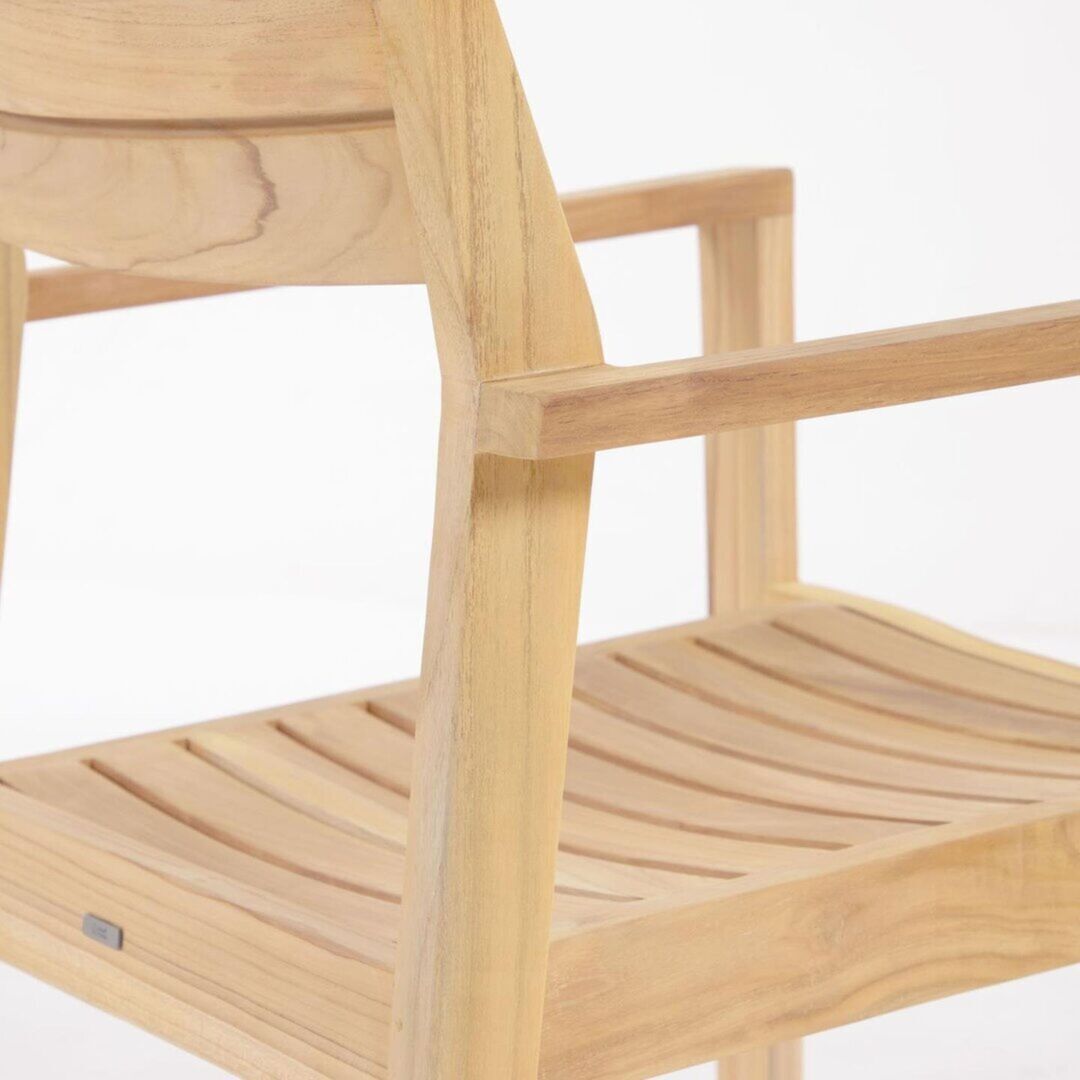 Kave_Home_VICTOIRE_Garten_Armlehnstuhl_Natural_Details_1