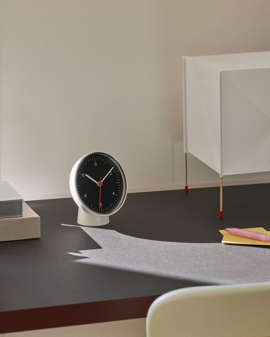 Hay Table Clock-Tischuhr 