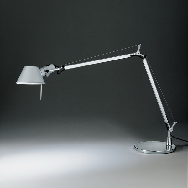 Artemide Tolomeo Mini LED mit Fuß