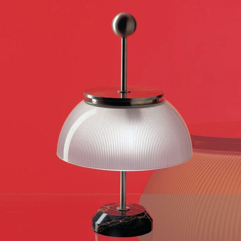 Artemide Alfa Tischleuchte