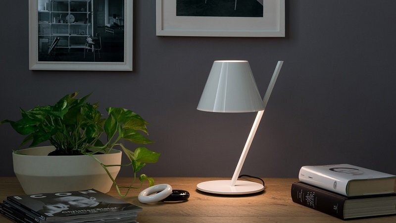 Artemide La Petite Tavolo Leseleuchte - weiß