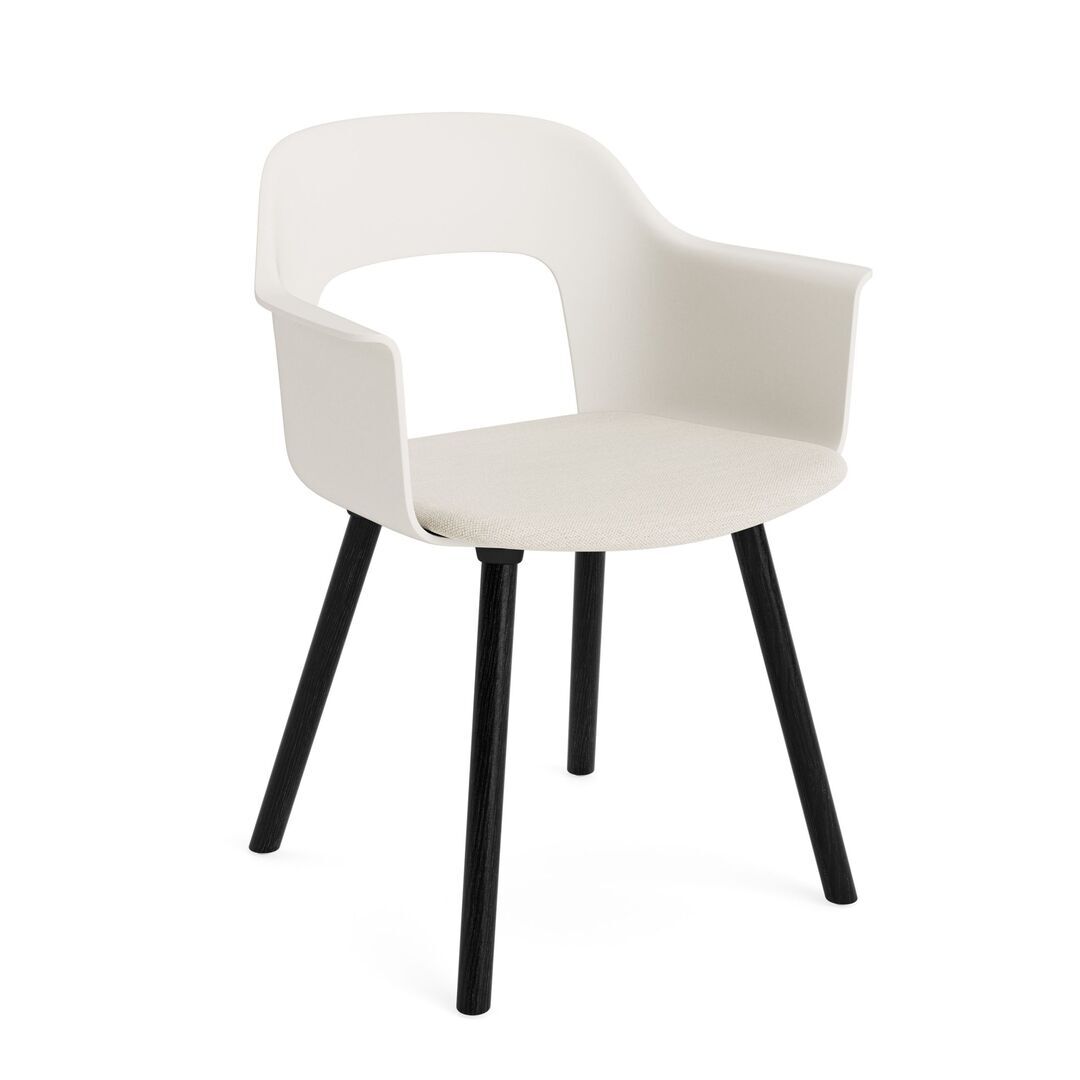HAY Living Armlehnstuhl mit Holzbeinen und Sitzpolsterung Layout 223 von Hay Cream White / Mode - 011, Black