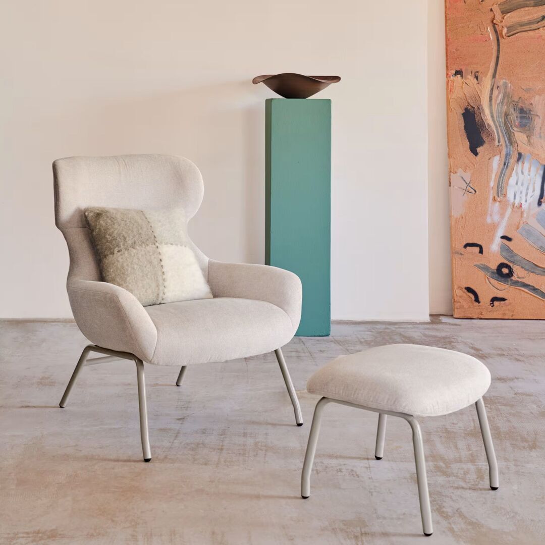 Kave_Home_Belina_Nur_Ottoman_Chenlie_Beige_Weiss_Lifestyle