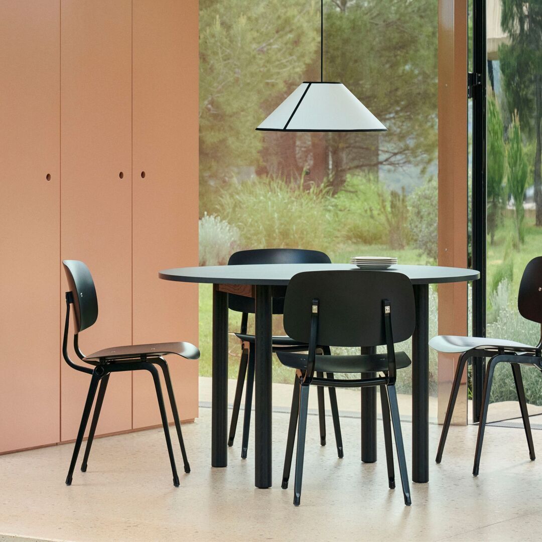 HAY Living Runder Esstisch Annex von Hay 