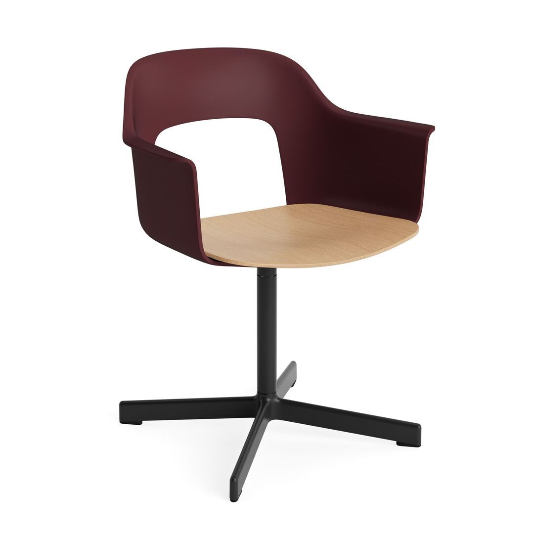 HAY Living Armlehnstuhl mit Drehgestell Layout 232 von Hay Bordeaux, Schwarz pulverbeschichtet Aluminium, Natural 