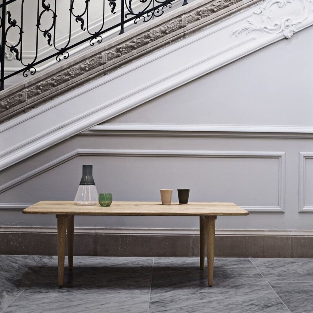 Carl_Hansen_Søn_CH011_Couchtisch_130_55cm_Lifestyle_1
