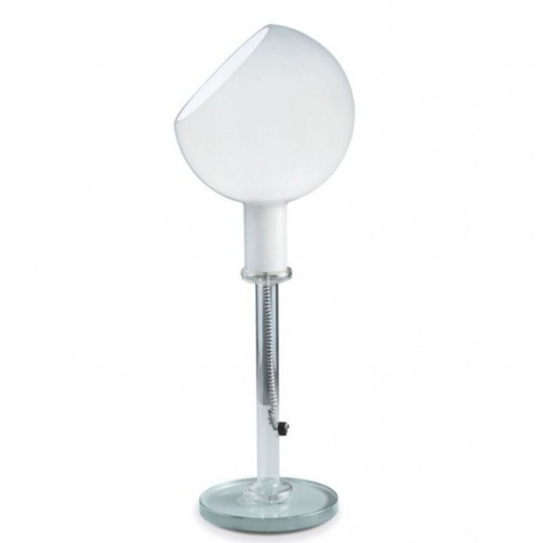 FontanaArte Tischleuchte Parola von FontanaArte  Hellrosa RAL 3015, Weiss / Weiss, Echtleder, Chouchin 1 LED h. 10 m, Weiß
