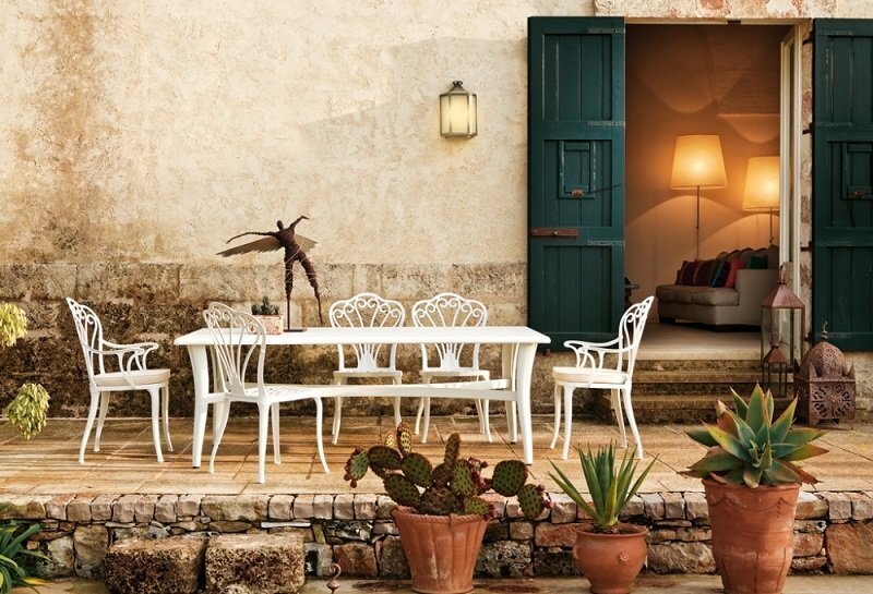 Fast Armonia Armlehnenstuhl