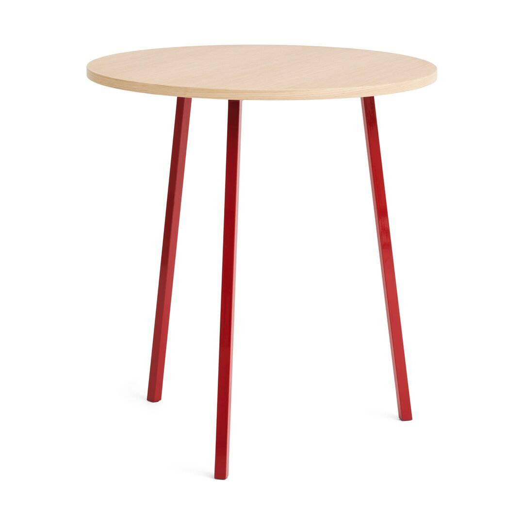 HAY Accessoires Loop Stand Table Round Ø: 90 cm / H: 97 cm, Eichenfurnier klar lackiert, Stahl pulverbeschichtet kastanienrot