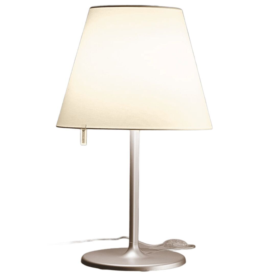 Artemide Artemide Melampo Notte / Tavolo Tischleuchte Hellrosa RAL 3015, Weiss / Weiss, kleine Ausführung, Stab bronze-metallic, Schirm Ecrú