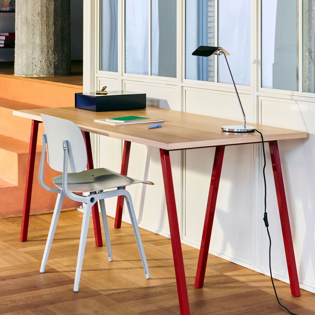 Tisch 'Loop Stand
