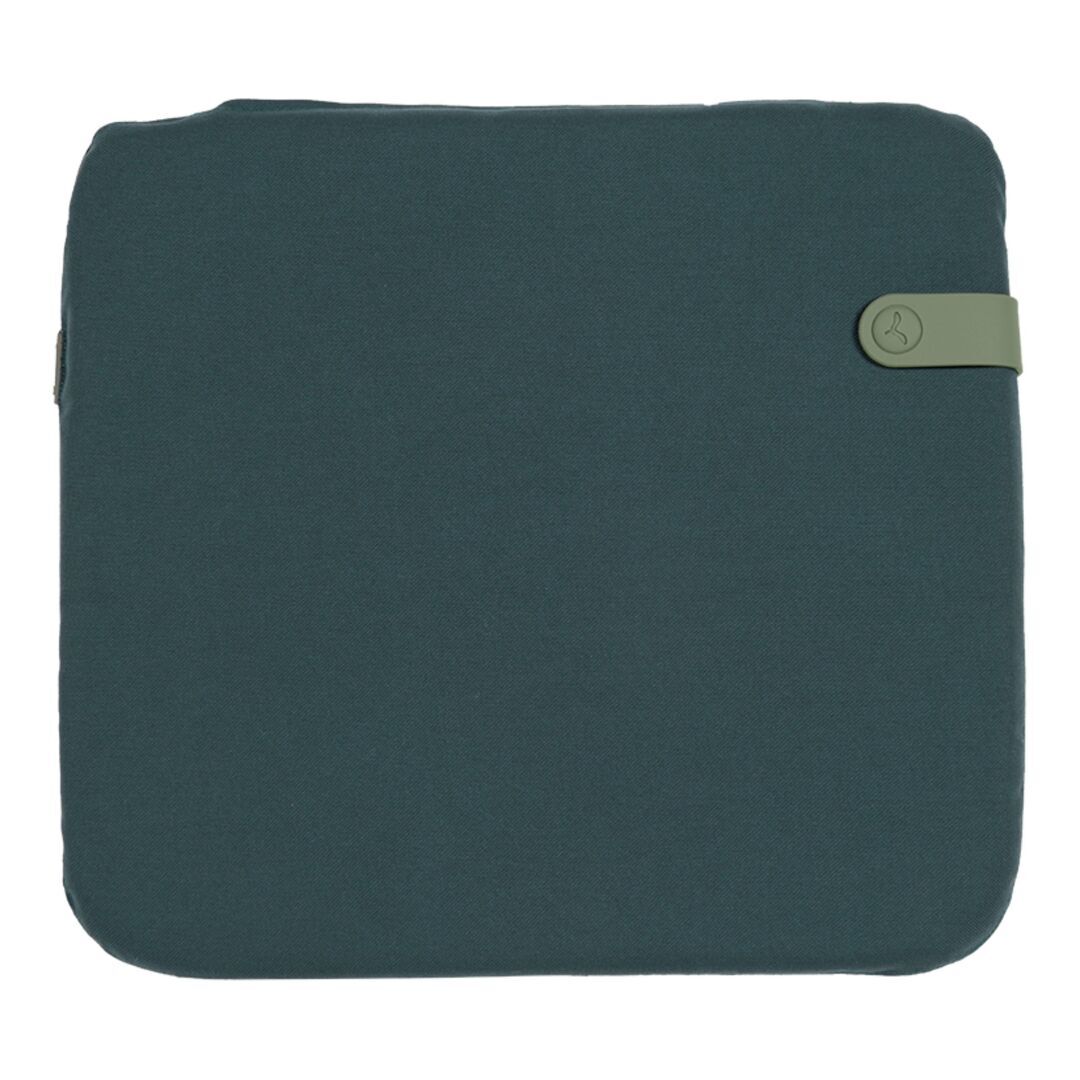Fermob Outdoor Sitzkissen Bistro Color Mix 41 x 38 cm von Fermob Nachtblau