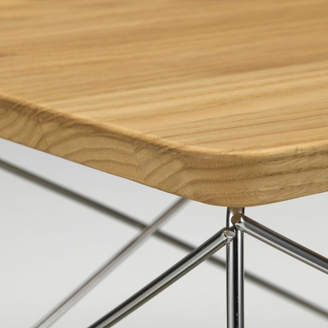 Vitra Occasional Table LTR Edelstahl, Kastanie massiv