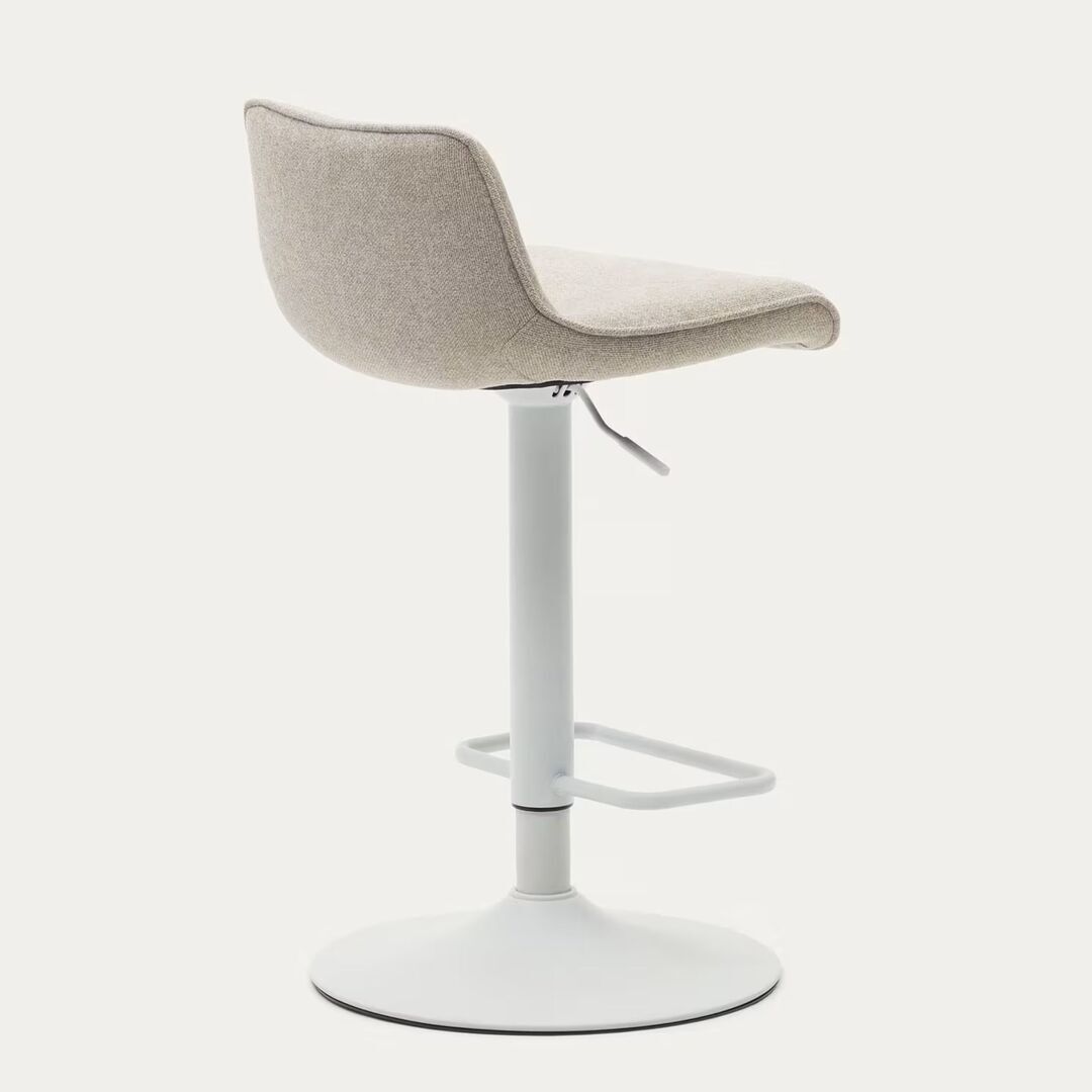 Kave_Home_Zenda_Hocker_Beige_Mattweiss_3