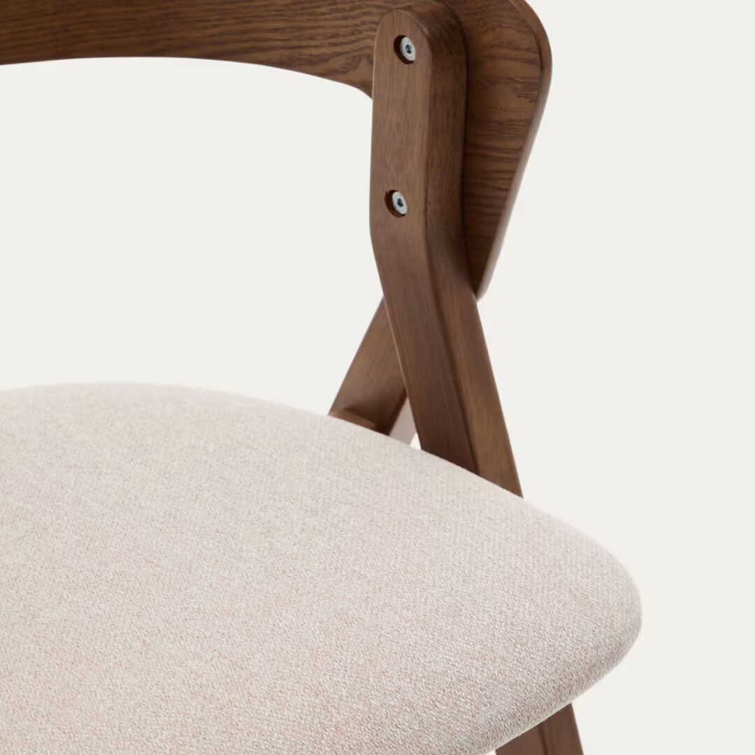 Kave_Home_Stuhl_Godia_Beige_Wenge_Finish_Details_4