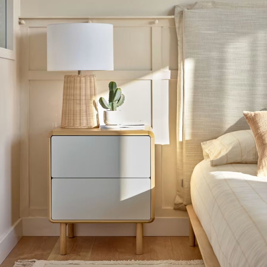 Kave_Home_Nachttisch_Anielle_Eiche_Lifestyle_1