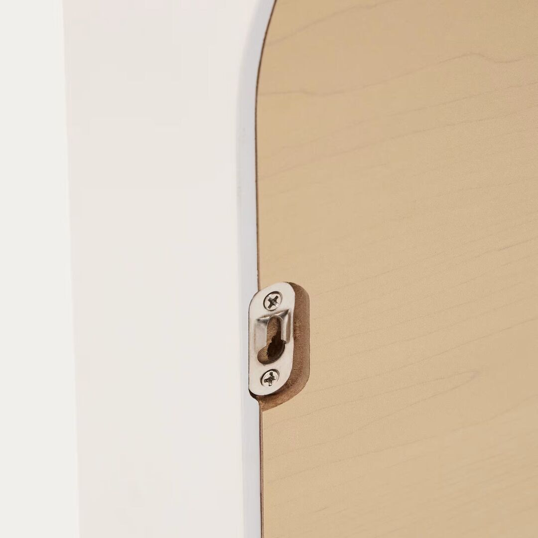 Kave_Home_Spiegel_Salaya_Weiss_GLas_Details_2