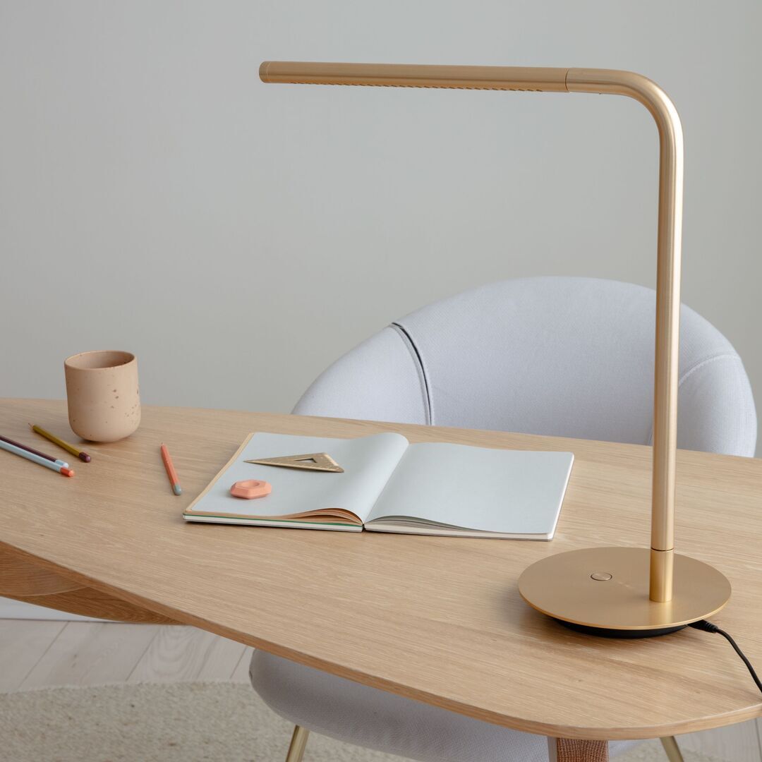 Tischleuchte LED Omni von Umage