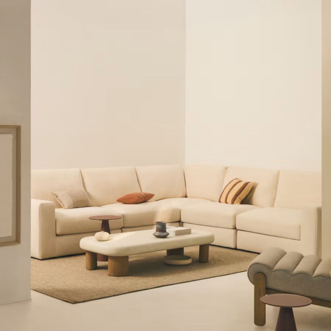 Kave_Home_Alea_Modulares_5_Sitzer_Ecksofa_mit_Bezug_aus_Chenille_Lifestyle