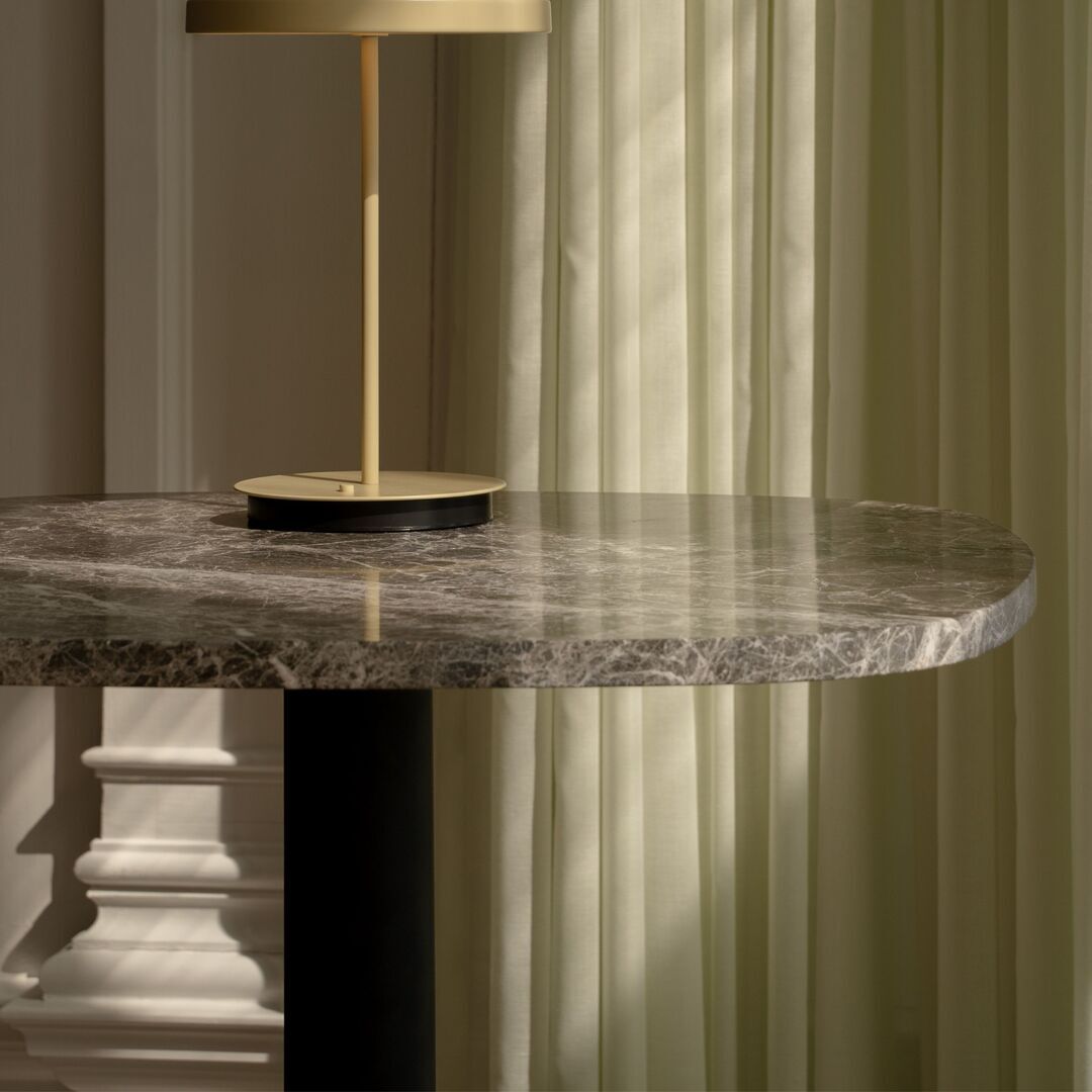Umage Bar Tisch Gather von Umage