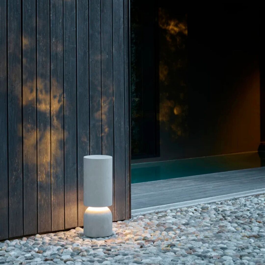 Luceplan Stehleuchte Nui Outdoor von Luceplan  Model B-1