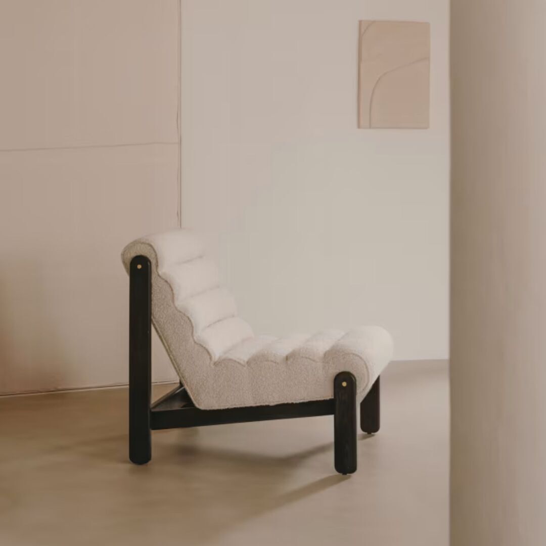 Kave_Home_Sessel_Magira_Schwarz_Natur_Lifestyle