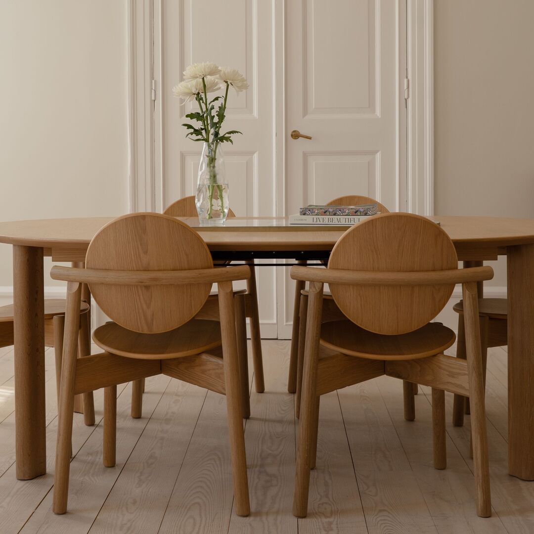 Umage Ausziehbarer Esstisch Comfort Circle von Umage