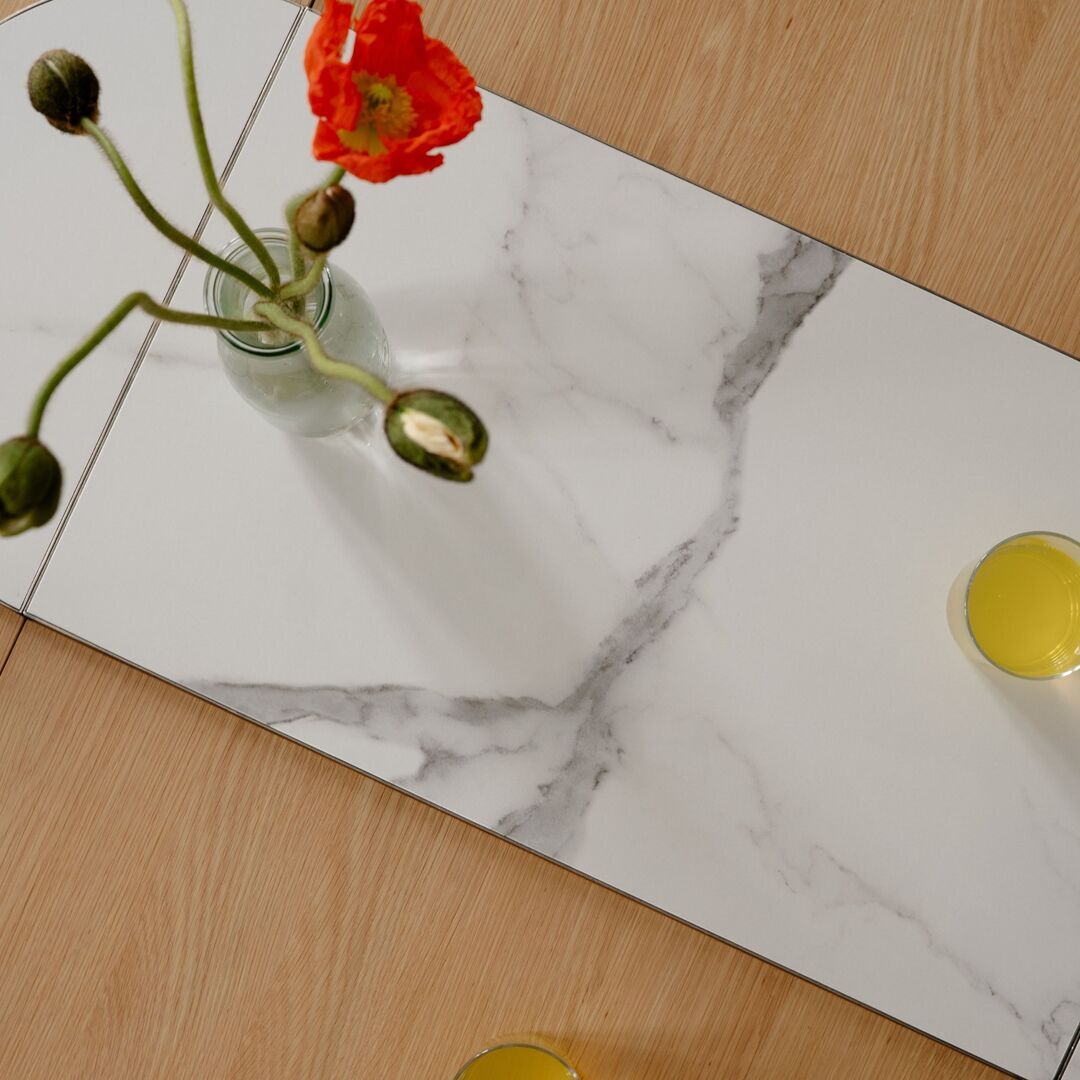 Umage Ausziehbarer Esstisch Comfort Circle von Umage