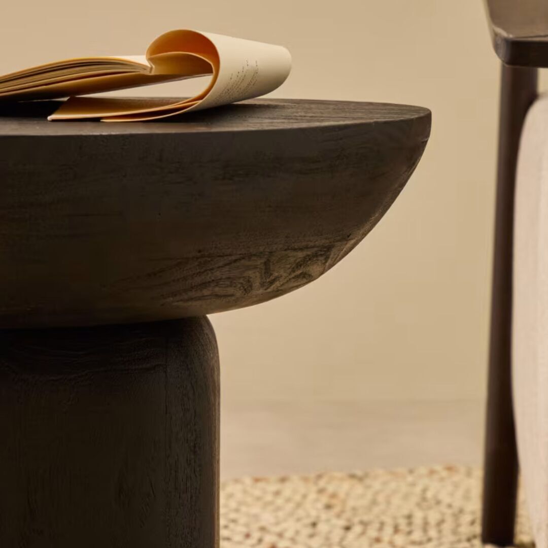 Kave_Home_Beistelltisch_Ovak_Schwarz_Lifestyle