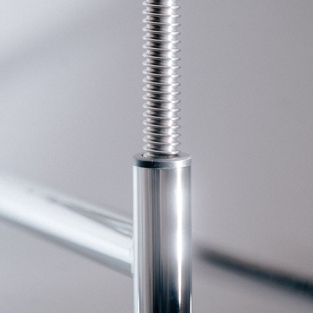 Richard_Lampert_Hohenverstellbarer_Tisch_Eiermann_ME_Mechanische_Details_4
